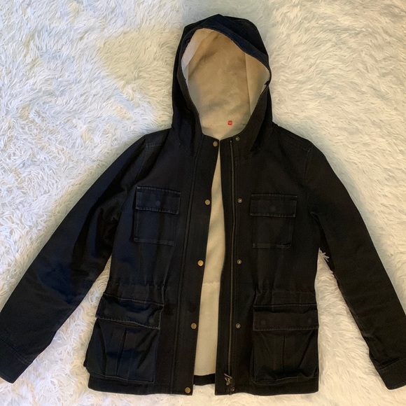 Uniqlo Jackets & Blazers - Uniqlo black medium jacket